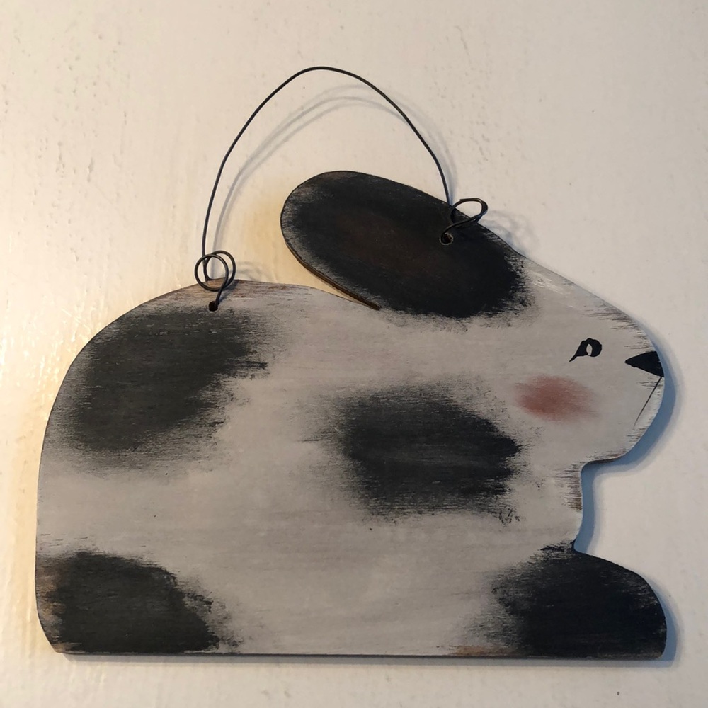 Wooden rabbit